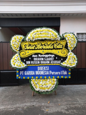 Papan Bunga Duka di Gebang Raya
